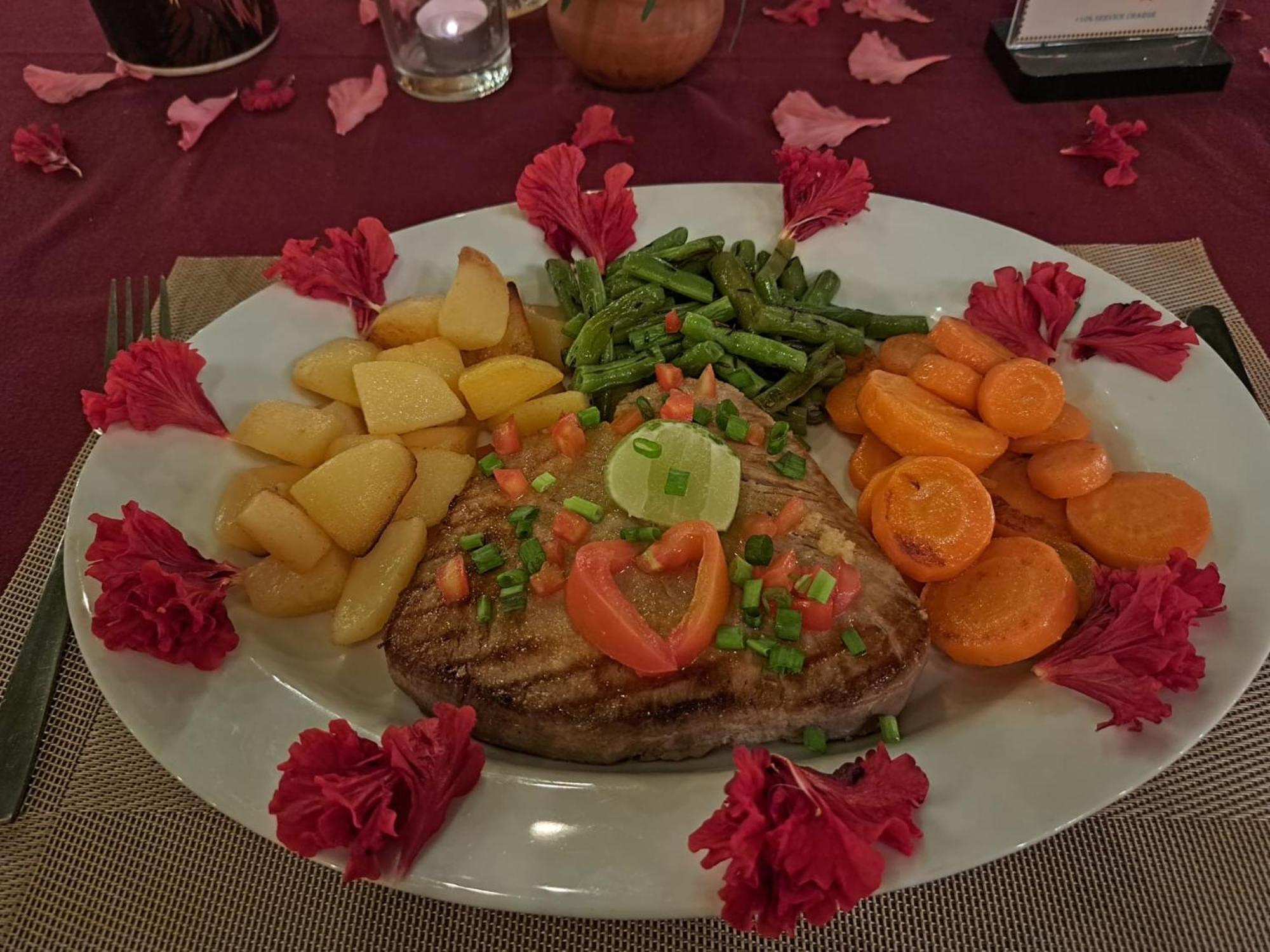 La Perla Bentota Otel Dış mekan fotoğraf
